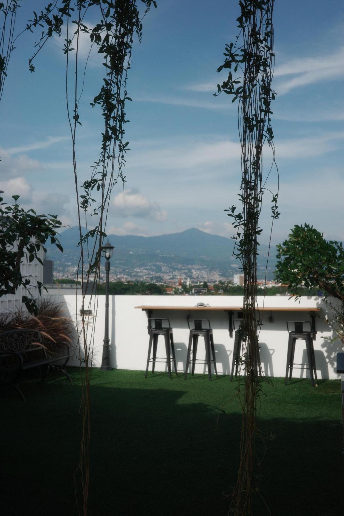Hotel Buminakura Bandung Zewnętrze zdjęcie